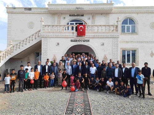 Valimiz Birol Ekici Güçlü Köyü Kolgezer Mezrasında Vatandaşlarımızla Biraraya Gelerek Taleplerini Dinledi 