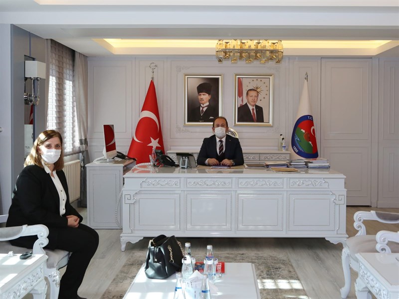 kamer vakfi il temsilcisi gunduz avci vali ali hamza pehlivan i ziyaret etti