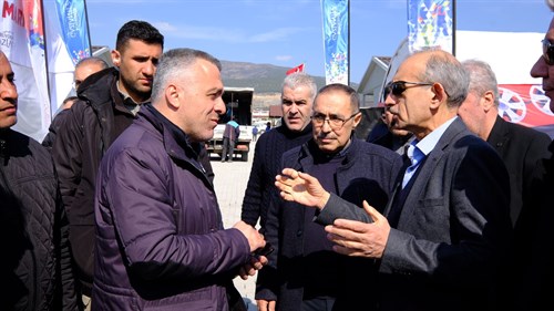 Valimiz Sayın Osman Bilgin, Irak Türkmen Cephesi Genel Başkanı Hasan Turan ve Beraberindeki Heyet ile Birlikte Nurdağı'nda Depremzedeleri Ziyaret Etti
